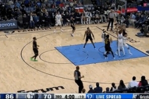 还以为你挪活了呢！小皮蓬快速反击分球 吕佩尔跟进空篮没上进