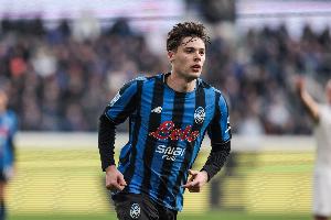 扎莱夫斯基：我们在比赛强度和跑动方面很棒 这样的胜利增长自信