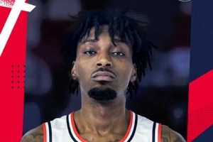 场均8.8分7.3板！媒体人：有CBA北方球队接触泰肖恩·克劳福德