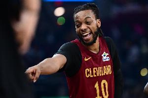 邓恩：加兰正按照医疗团队允许的节奏在恢复 他状态一直很棒