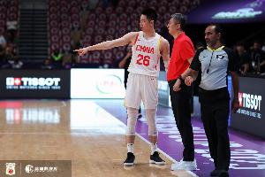 媒体人：可以打得菜 但不能不敢打 对中国男篮就这点要求 ​​​