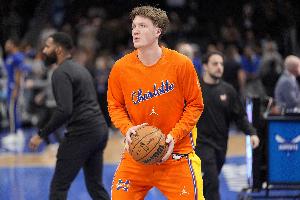 克尼佩尔：没意识到破纪录的一球有多重要 当时以为还需要进7三分