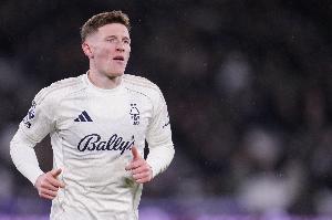 镜报:曼联曼城准备签安德森 曼联须确保欧冠资格才有机会赢得竞争