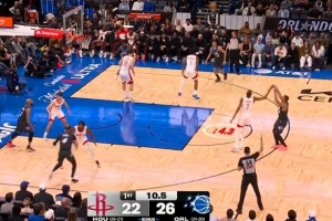 手感来了挡不住！贝恩迎射杜兰特 个人连中三记三分球