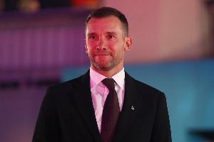 舍甫琴科：斯帕莱蒂曾邀我去罗马，但我接到贝总电话后决定回米兰