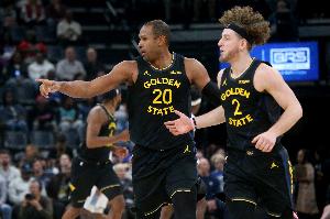 勇士半场三分24中5！媒体人：曾经的三分大队 球员现在没投篮能力