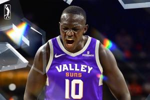 好兄弟~太阳10号秀马卢阿奇G联盟轰24分17板 2米16秀砸板接球暴扣