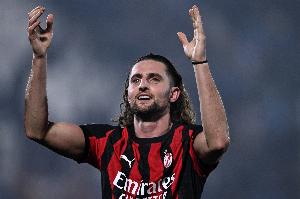 若拉比奥特、萨56、福法纳和阿特卡梅本轮染黄，将缺席米兰德比