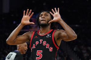 能攻善传！奎克利15中10高效拿下27分2板11助 末节独得11分