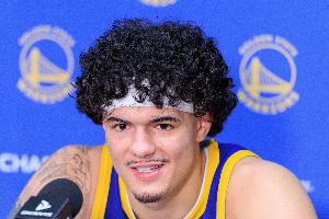 桑托斯：我爱勇士！得到勇士的续约报价时我毫不犹豫就签了