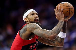 稳定发挥！英格拉姆出战33分钟14中9得到24分5篮板5助攻带队取胜