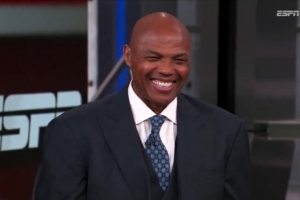 巴克利：湖人把4冠勇士打成G联盟球队 我道歉&湖人是真正的竞争者