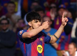 每体：贝尔纳尔自然承担了6号位的角色，暂时让人忘记了德容