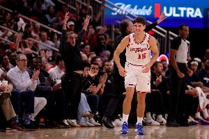 谢泼德加入!火箭队史仅6人单场15+7+10+5断 哈登8次&大梦皮蓬在列