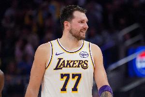 周最佳提名：东契奇、杜兰特、亚历山大、库明加、米勒在列