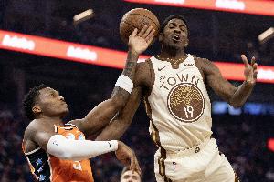 第二场就创新高！内特·威廉姆斯三分4中3&罚球6中5 砍18分2板2助