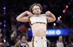 高效表现！波杰姆斯基首节9分钟6投4中 砍下10分&正负值+8