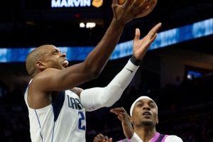 Stein：米德尔顿留队保留鸟权创造休赛期签换可能 侠队也有意续约