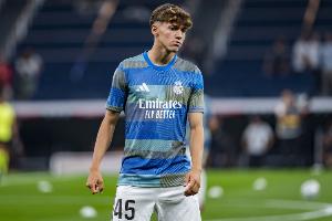 皮塔奇本场数据：传球成功率89%，6次对抗2次成功，获评6.6分