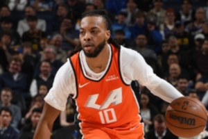 加兰：融入快船并在首秀赢球感觉很好 我在慢慢适应一切