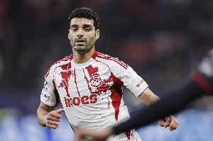 经纪人辟谣塔雷米准备退役回国：与实际不符 球员完全专注于踢球