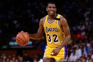 追梦：魔术师来到如今NBA也会很强 我去他的时代也会成功