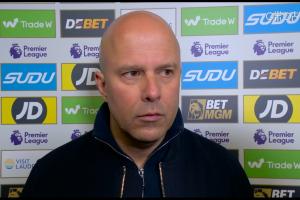 斯洛特：对方的折射进球甚至不算机会 我们实在输掉太多比赛了