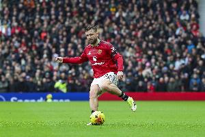 曼晚：纽卡vs曼联可能共有13人缺战，卢克·肖、马奎尔在列