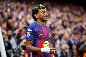 尽显天赋！五大联赛球员近2次单场成功过人14+，都是亚马尔做到