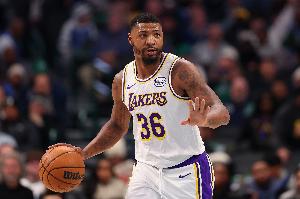 真挚的祝福！NBA官方祝斯玛特32岁生日快乐