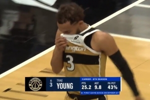 新的开始！特雷·杨迎首秀 上来就强突换手上篮拿到奇才生涯首分