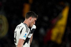 莫雷托：DV9最近又被推荐给巴萨但并非对方首选，现在更可能续约