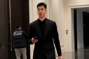 CBA男模队来啦！媒体人晒全明星球员进场视频：谁最会穿呢？