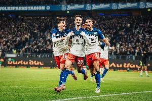 德天空：汉堡希望留下法比奥·维埃拉，后者与阿森纳合同明年到期