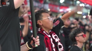 《不卖票的600个座位》第二集《“音”为足球》