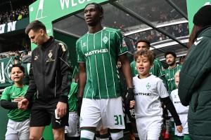 图片报：18岁中卫库利巴利今夏离队 不莱梅可能收到4000-4500万欧