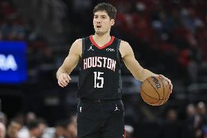 火力压制！谢泼德三分命中 火箭轰出13-0进攻高潮