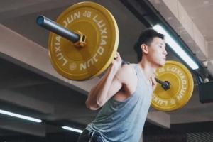 媒体人：崔永熙大有变身魔鬼筋肉人之势 彰显强势回归决心 ​​​