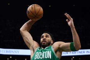 塔图姆复出首秀！苏群：得感谢科技进步&前人付出&球员自己的意志