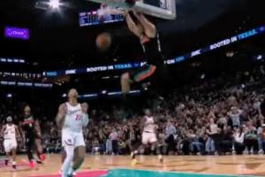 点燃主场！小卡被包夹快船哑火 马刺末节18-5攻击波一举反超！