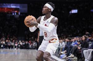 莫布里：施罗德非常平易近人 我们需要一个像他这样直言不讳的人