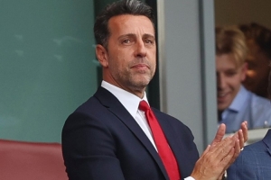 TA：诺丁汉森林全球足球主管埃杜即将离任，上任仅仅8个月