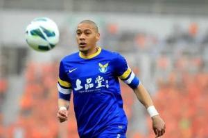 年薪400万！前中超外援瓦罗：最大教训是去中国踢球 为钱迷失自己