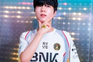 26先锋赛最年轻和最年长选手：Diable18岁142天；Dhokla28岁234天