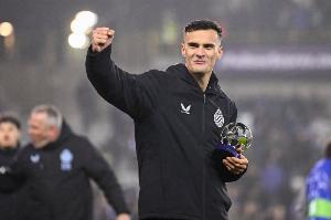 记者：国米打算今夏回购斯坦科维奇，但需要关注的是留用还是出售