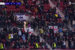 太阳报：不满球队糟糕表现，大量热刺球迷开赛仅25分钟便提前离场