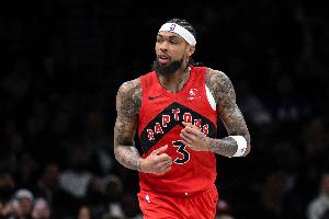 面对旧主！英格拉姆半场10中5拿下15分3板1助3断