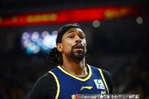 萨林杰：这是老问题 当球队领先时又放松了 我们要更好地终结比赛