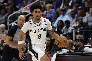 外线投射问题被针对！哈珀全场12中6&三分3中1 拿到13分5板5助1帽