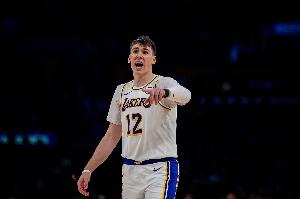 太拉了！拉拉维亚过去7场比赛三分球14中1 命中率7.1%